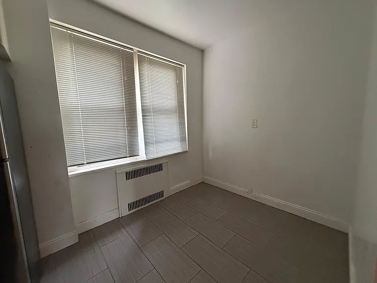 17290 Highland Ave #2B — Photo 11