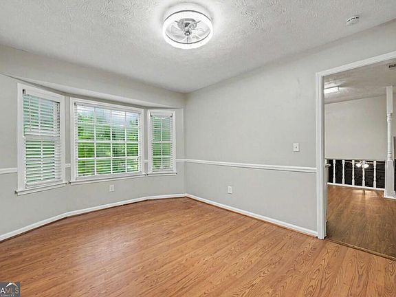 4th image of 4732 Hickory Ct SW