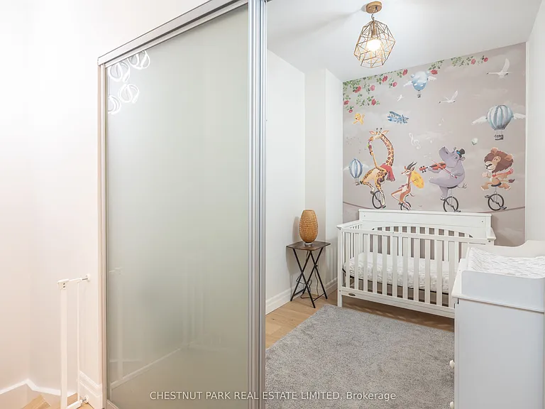 500 Richmond St W #101 — Photo 18
