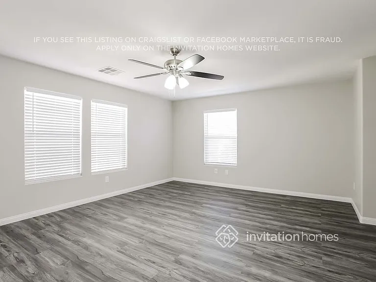 9378 Fort Defiance Ave — Photo 9