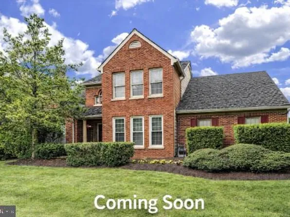 12903 Oak Lawn Pl, Herndon, VA 20171