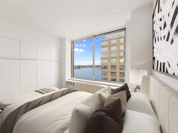 200 Riverside Boulevard image 7 of 16