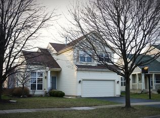 2131 Periwinkle Ln, Naperville, IL 60540