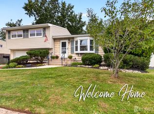 54 Stevens Ave, Old Bridge, NJ 08857