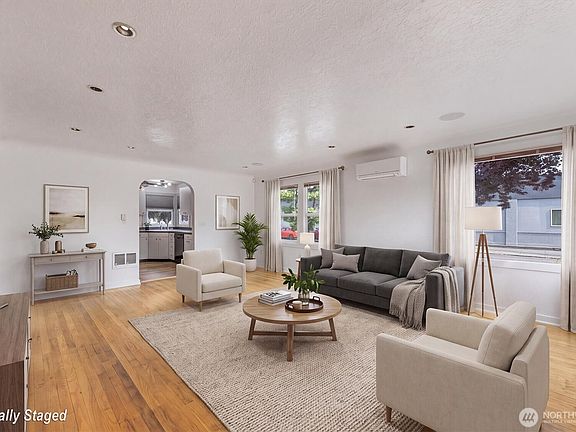5th image of 1447 9th Avenue