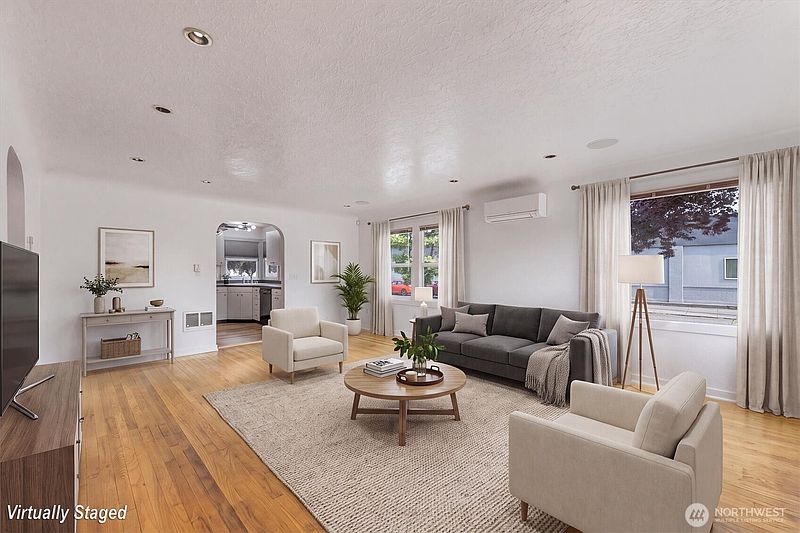5th image of 1447 9th Avenue