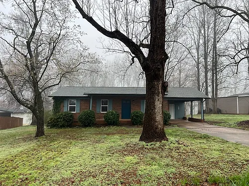 136 Harriet Ln Photo 1