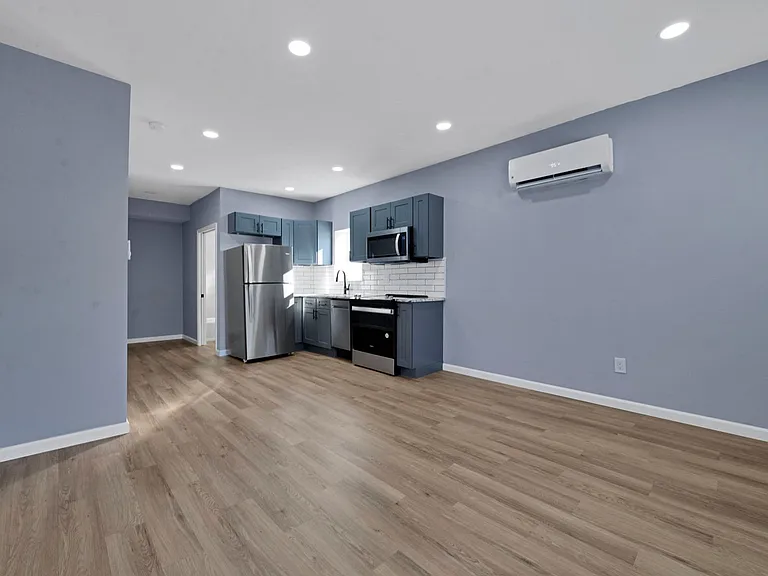 786 Thomas Ave #786 — Photo 15