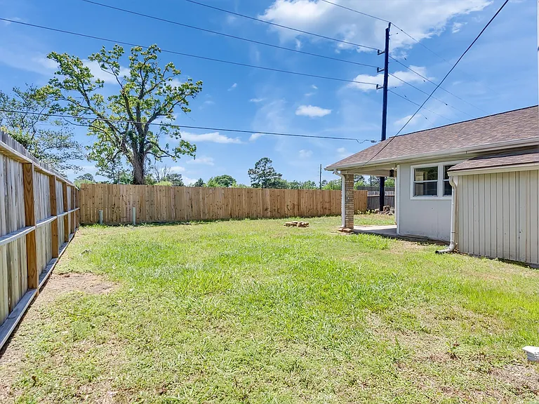 4511 Tangle Creek Ln — Photo 23