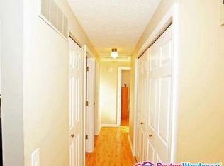 4526 Cub Run Rd, Chantilly, VA 20151