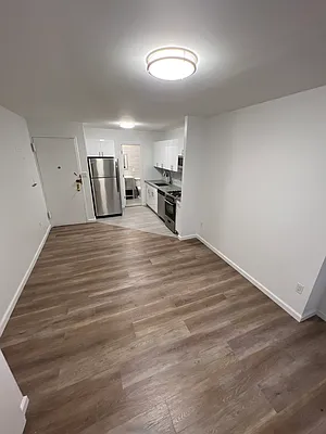 Rented by OvCo Realty | media 24