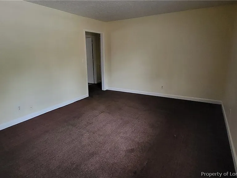 1005 N Elm St #26 — Photo 2