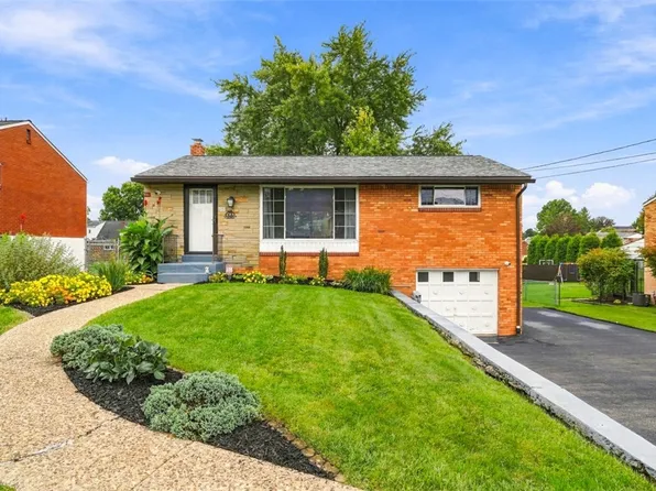 425 Elaine Dr, Pittsburgh, PA 15236