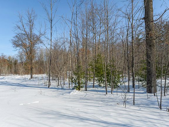 4th image of On Brown Rd