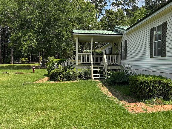 3rd image of 367 Gahagan Rd