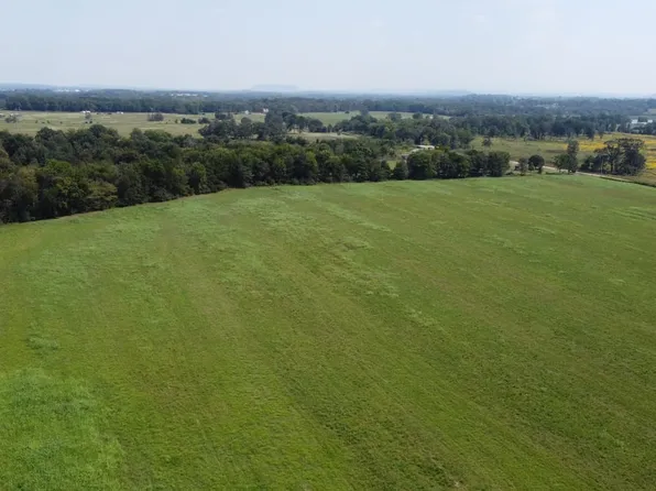 8979 Grand Prairie Rd, Charleston, AR 72933