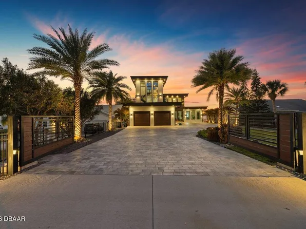 3036 S Peninsula Dr, Daytona Beach, FL 32118