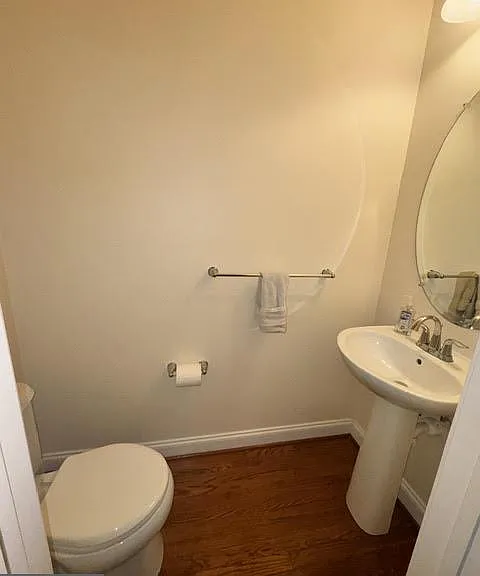 1204 Derry Ln — Photo 20