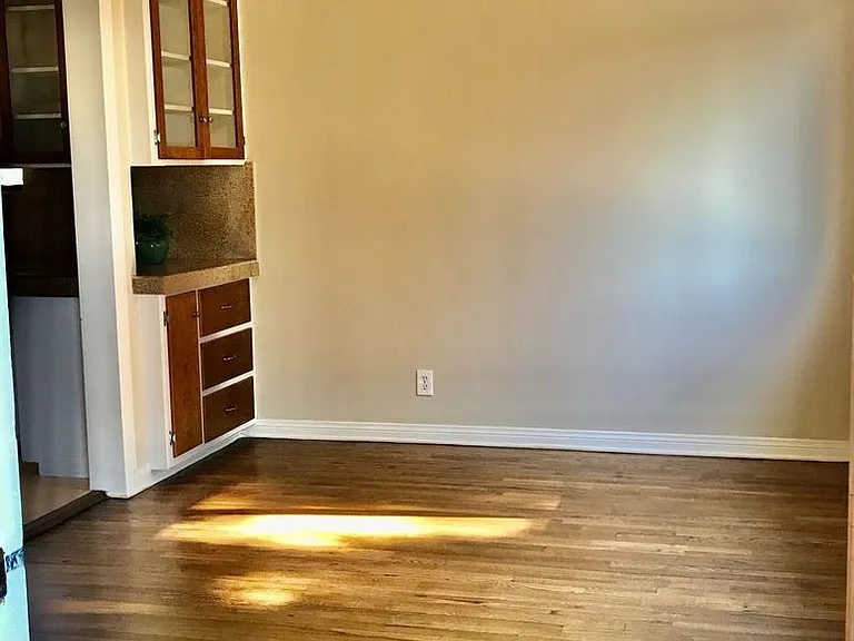 4922 Sawtelle Blvd — Photo 5