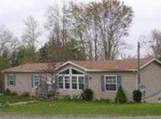 5937 Hilltop Dr NW, Strasburg, OH 44680