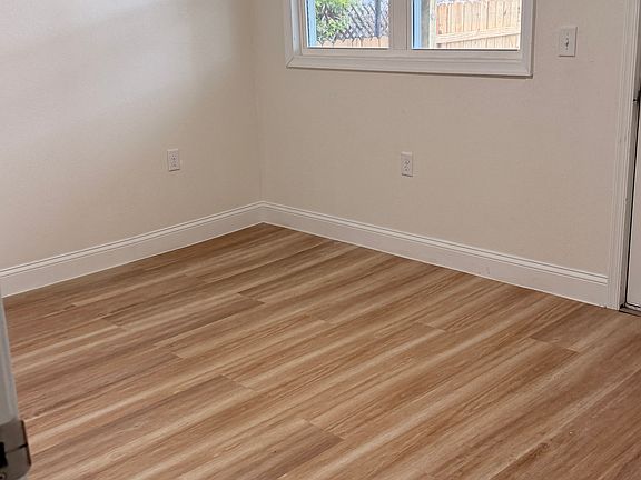 4th image of 102 Arch St #102
