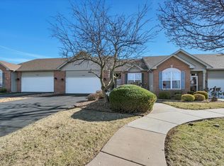 17017 Goose Ln, Lockport, IL 60441