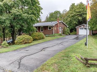9 Milne St, Rothesay, NB E2E 1Y8
