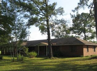 2039 Highway 121, Glennville, GA 30427