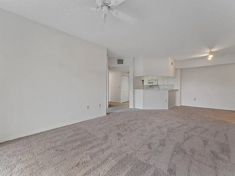 2727 Anzio Ct #301 — Photo 6
