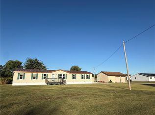 9313 N 1000th Rd, Effingham, IL 62401