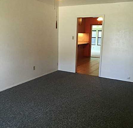 2nd image of 3531 Hastings Pl