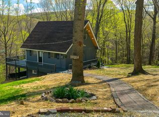 358 Barbara Ln, Harpers Ferry, WV 25425