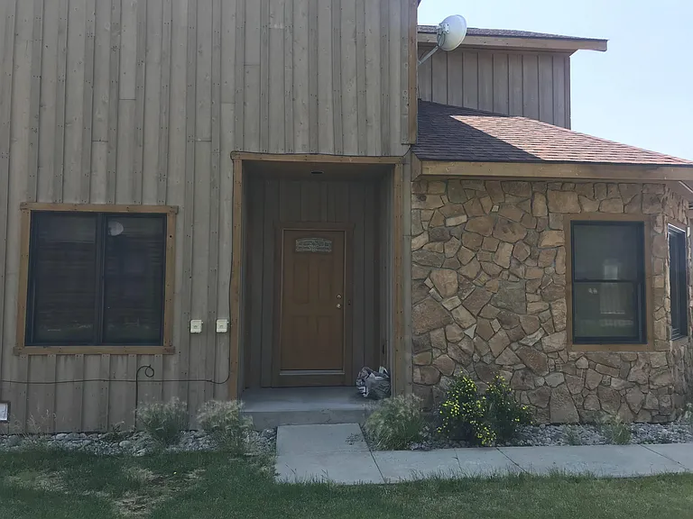125 Mulligan Ln #1 — Photo 14