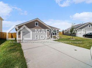 904 Crimson Wolf Rd, Fort Worth, TX 76108