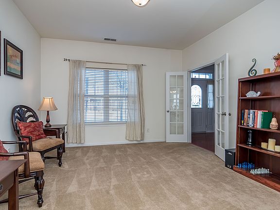 5th image of 15320 Edgewater Forest Ln