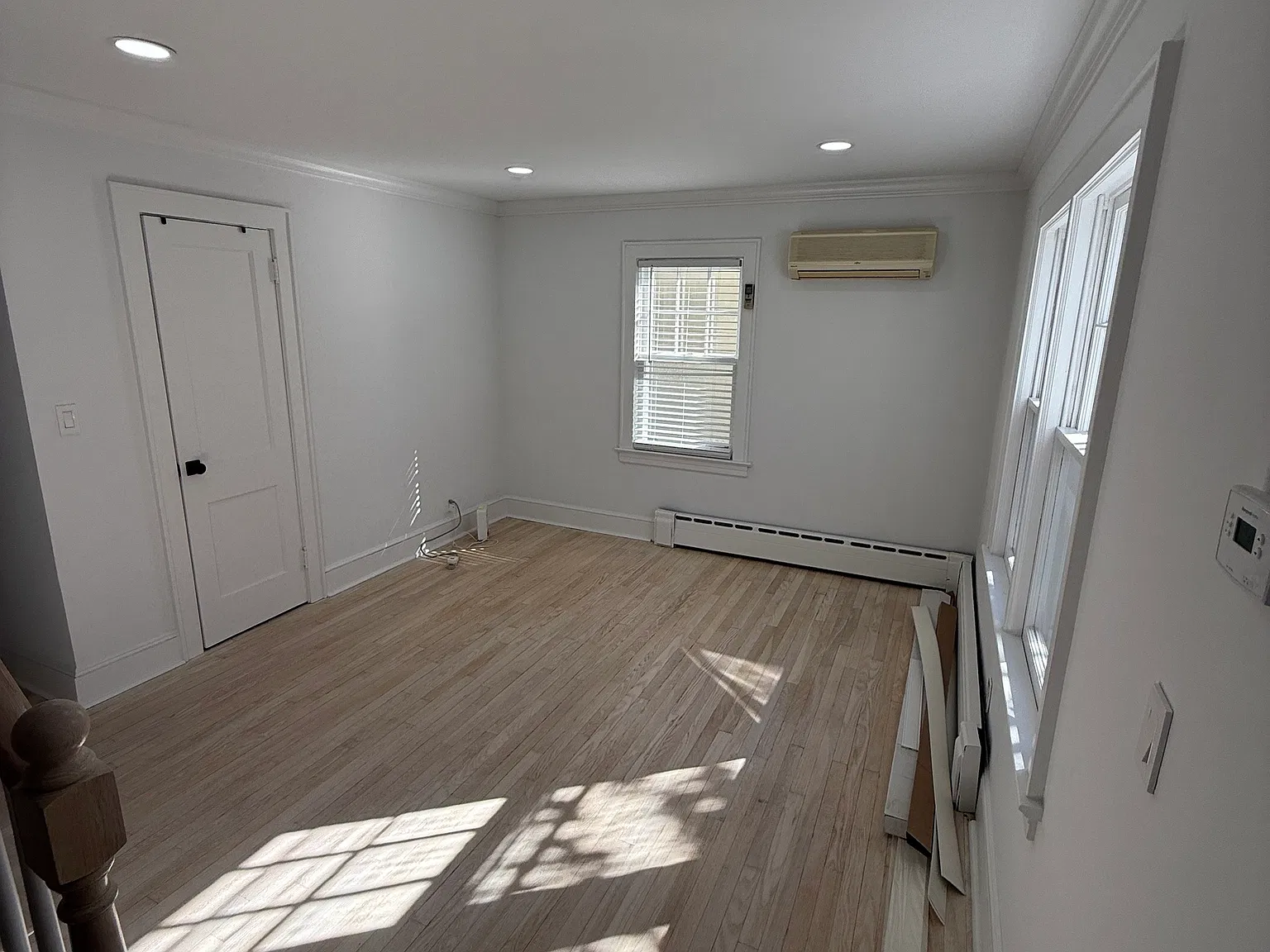 4 bed, 2.0 bath, 1416 sqft, $3,500 — Photo 2