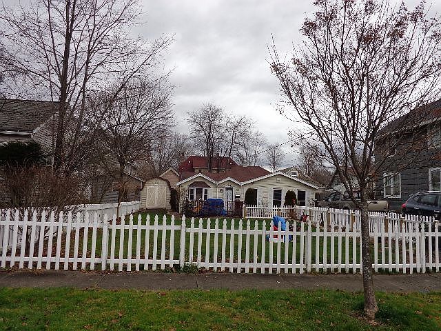 1st image of 27 Hammond St