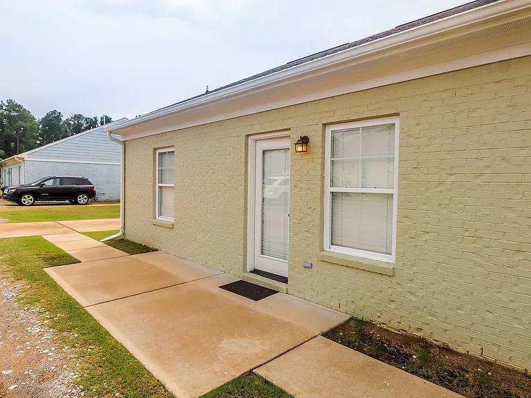 109 Saucer Ln — Photo 17