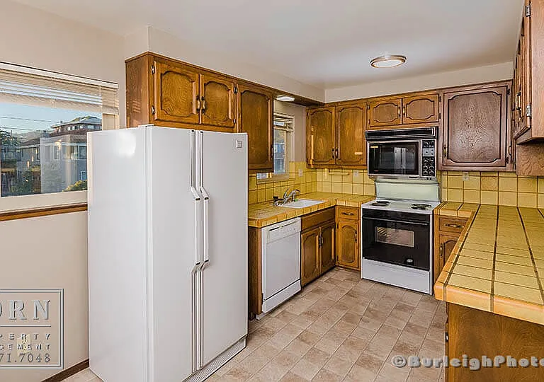 78 Alcatraz Ave — Photo 4