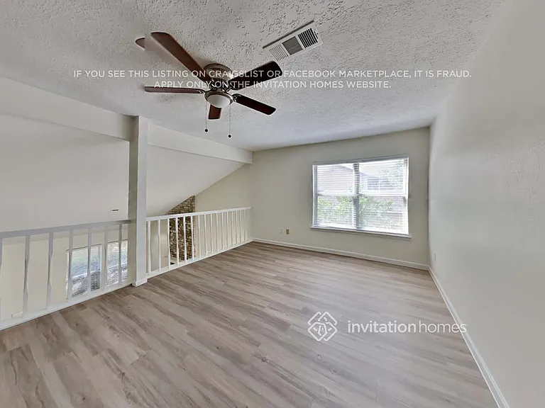 428 Gleneagles Dr — Photo 11