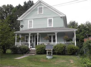 75 Park Pl, Pascoag, RI 02859