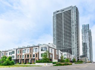 7895 Jane St #1018, Vaughan, ON L4K 0K2
