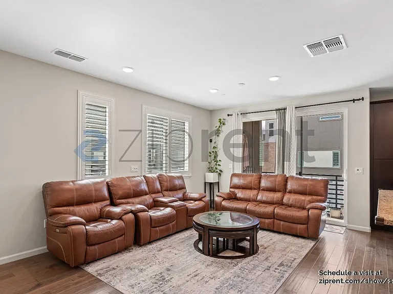 3450 Dublin Blvd — Photo 5