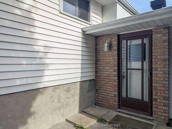 3rd image of 1688 Lamothe St