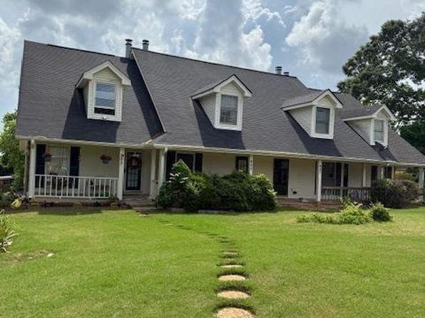 905 Park Pl NE, Conyers, GA 30012