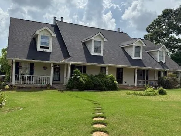 905 Park Pl NE, Conyers, GA 30012
