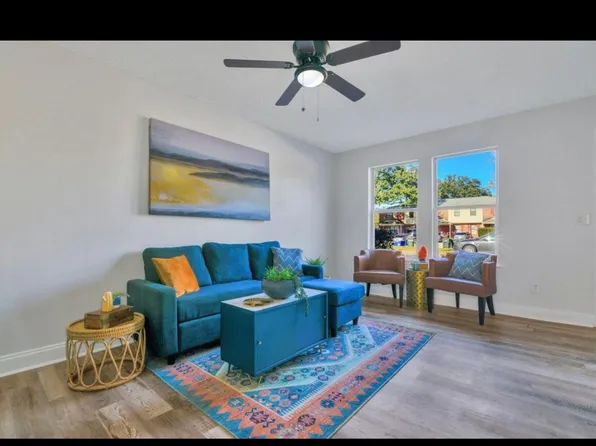 519 Parkdale Dr APT E, Charleston, SC 29414