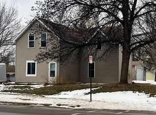 310 6th St, Dawson, MN 56232