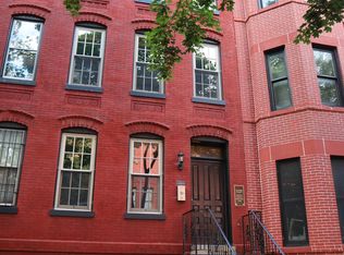 218 4th St SE #4-1, Washington, DC 20003