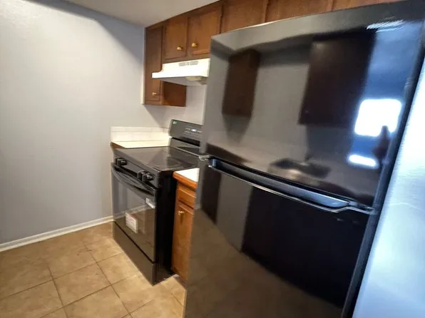 Spacious 1 bed 1 bath apartment, 3752 N Nicklas Ave, Oklahoma City, OK 73122